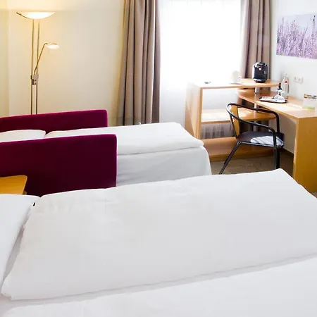 Anders Hotel 3*